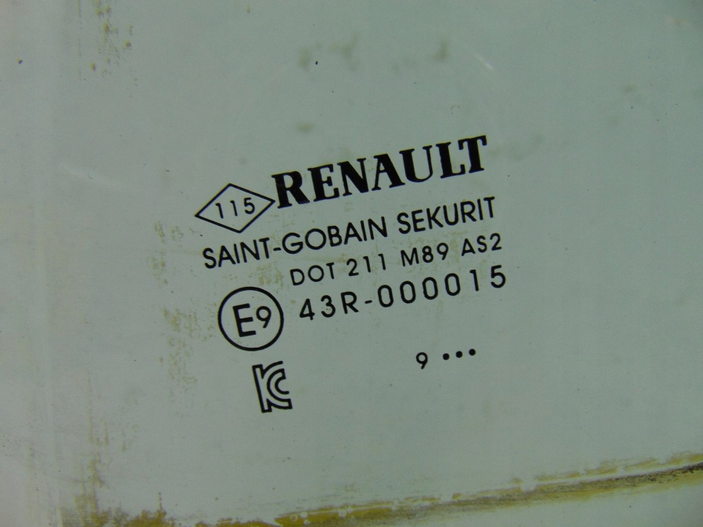 фото №4, Скло двері ліва задня лівий з roku 2019 captur ii