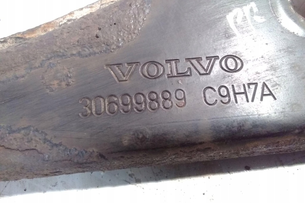 фото №7, Другое запчасти подвеска volvo v70 ii sw 30699889 2.4l дизель 136kw 2008