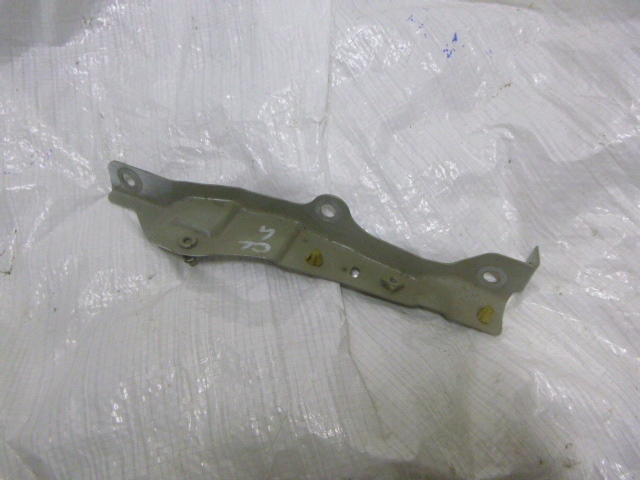 фото №2, Кронштейн крила лівий перед renault clio iv