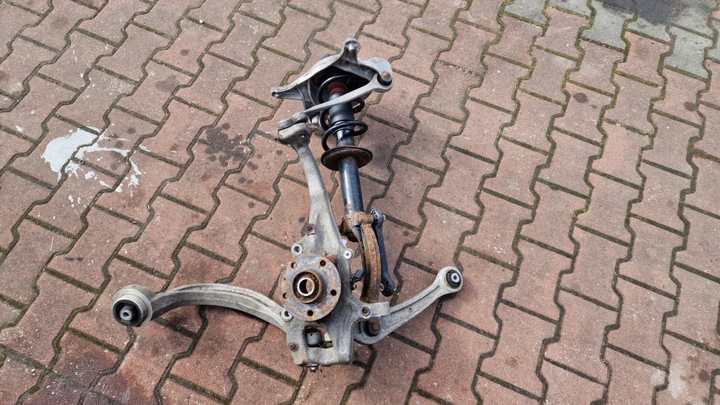 фото №6, Поворотний кулак права перед важелі macpherson audi a4 b8 przed lift