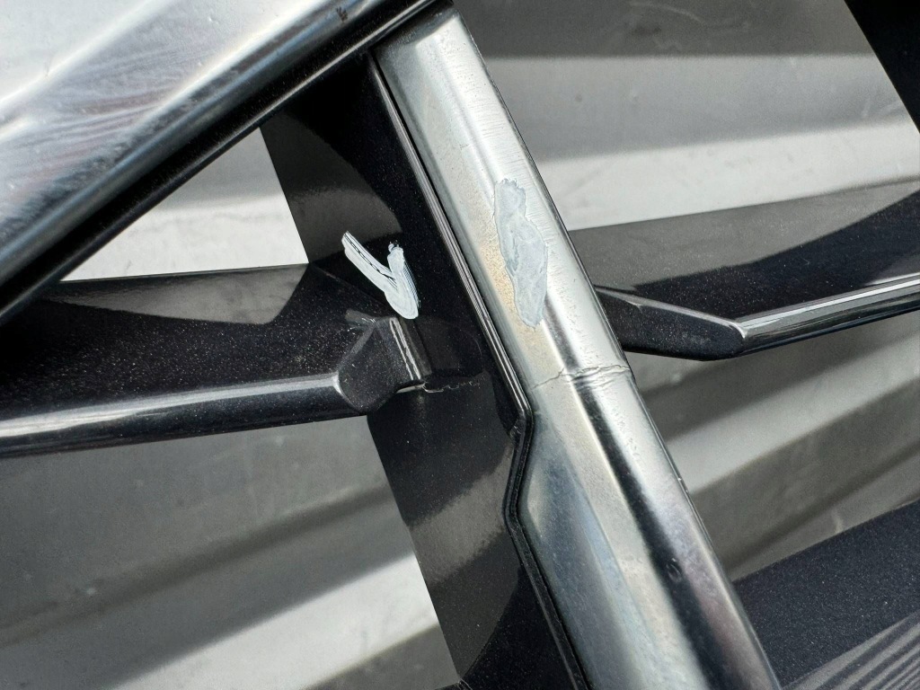 Решётка радиатора решётка радиатора решётка  радиатора audi q3 2 s-line 83a853651c 83a853651b с Разборки