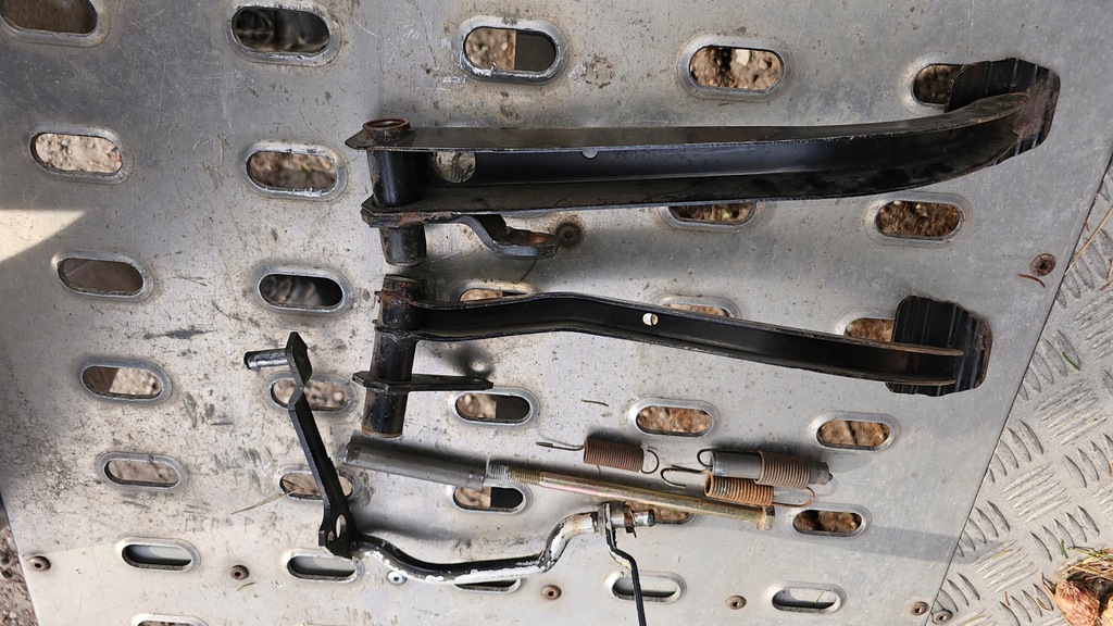 фото №1, Педалі зчеплення гальмо bmw e30