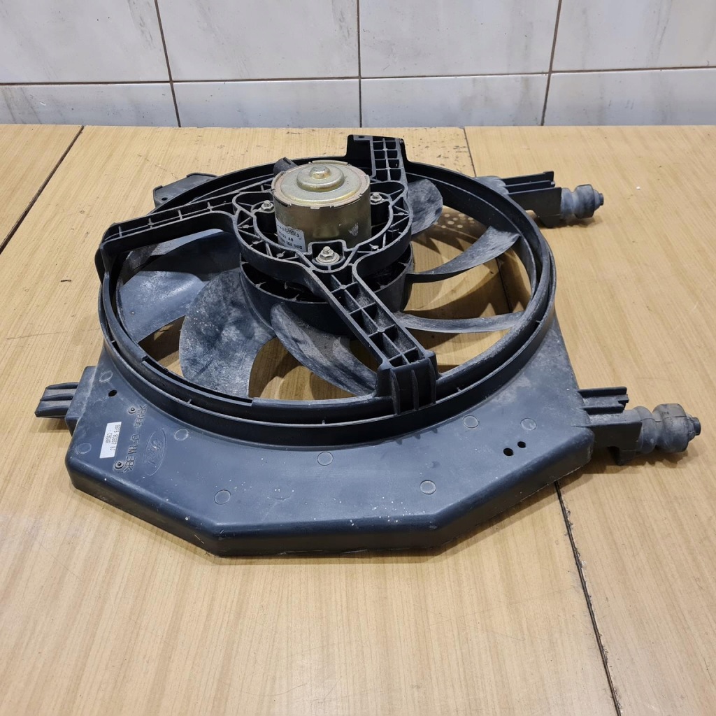 Ford fiesta mk4 iv 1.3 вентилятор радиатора воды жидкость Недорого