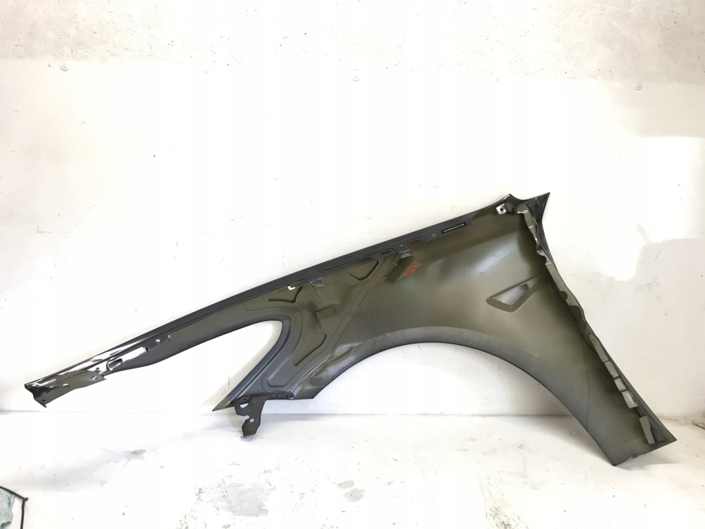 Tesla model 3 крыло  передний правый  1111268-00-e Оригинал
