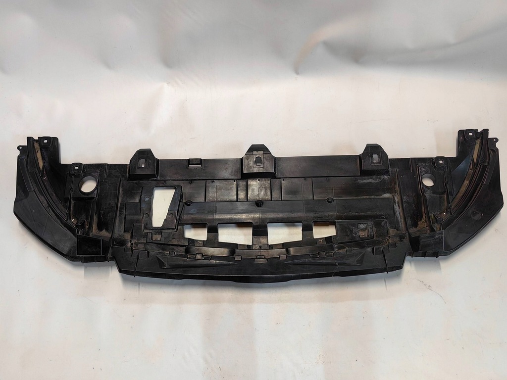 фото №1, Mercedes gla amg w156 - плита захист pod бампер