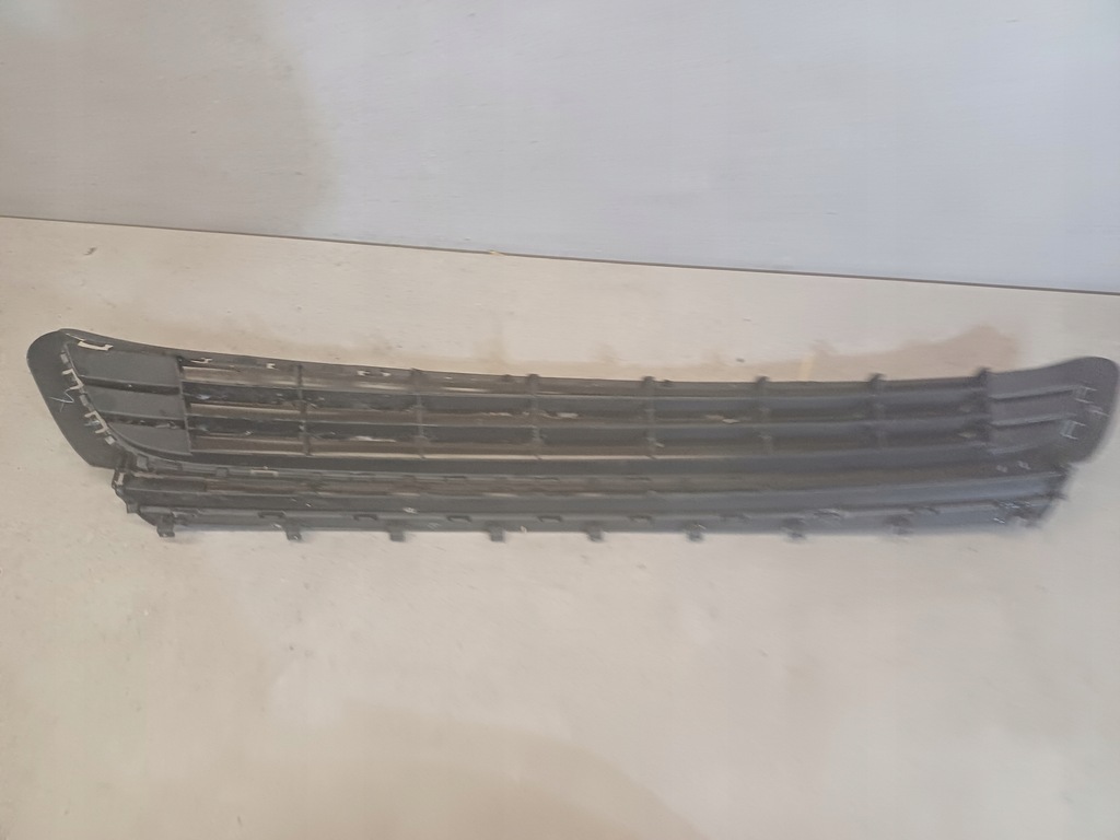 фото №6, Volkswagen оригинальный номер 5g0853677 решётка бампера
