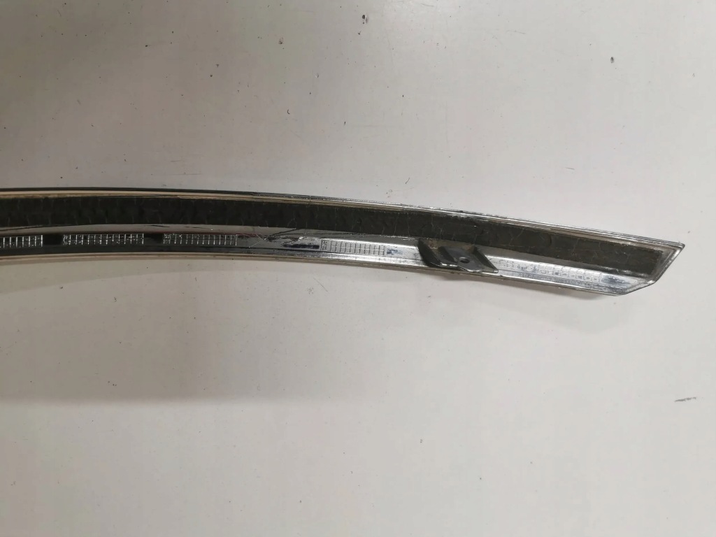 Молдинг, хром бампера передний audi a-6 c6 4f przed lift правая 897. с Разборки