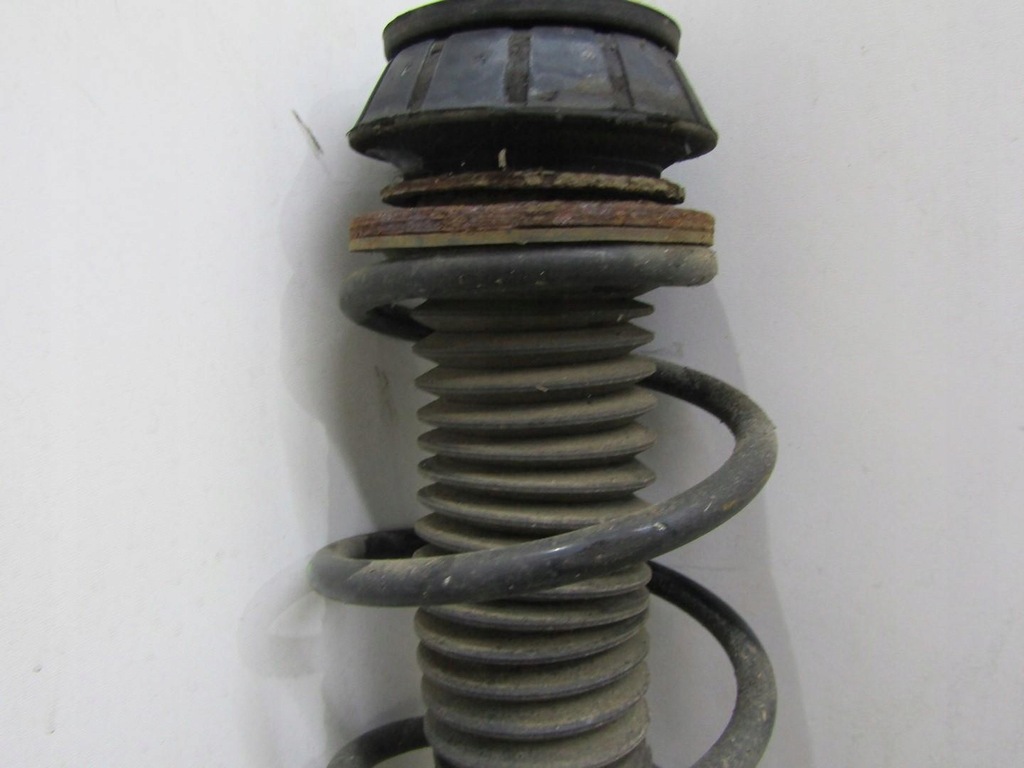 фото №6, Поворотный кулак амортизационная стойка правая правый перед suzuki sx4 s-cross