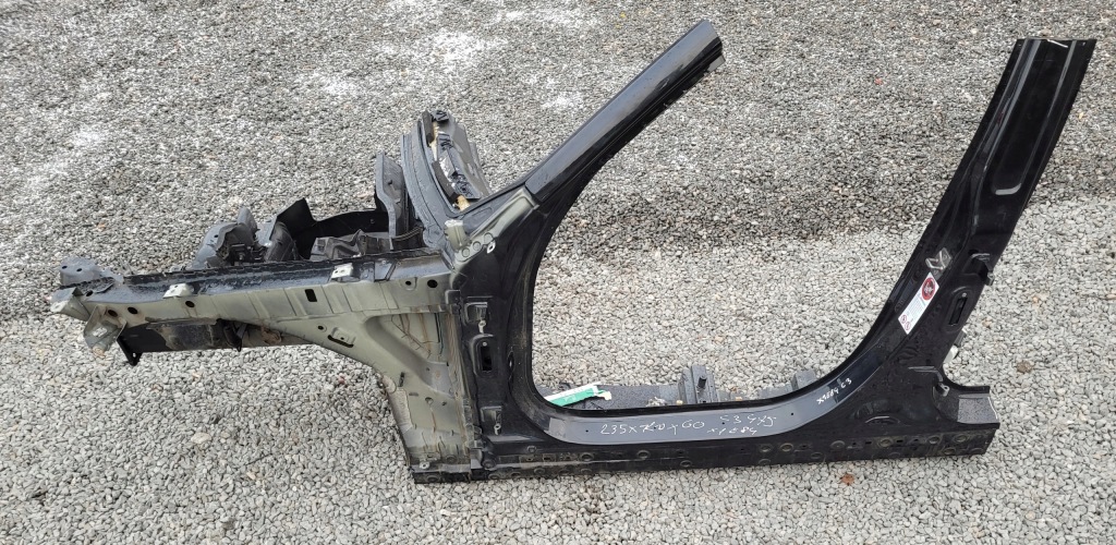 Купити Чверть лонжерон поріг стійку  чашка підкрилок bmw x1 e84 475 чорний  sapphi