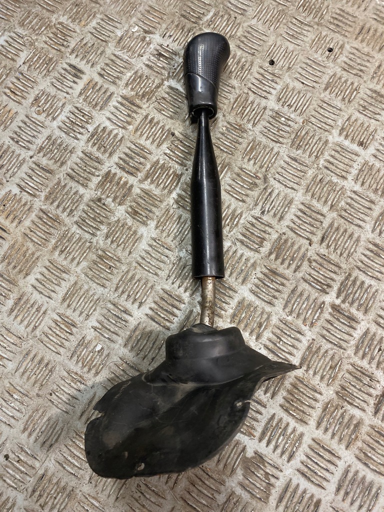 фото №1, Домкрат перемикання передач pajero iii механічна коробка передач ручка