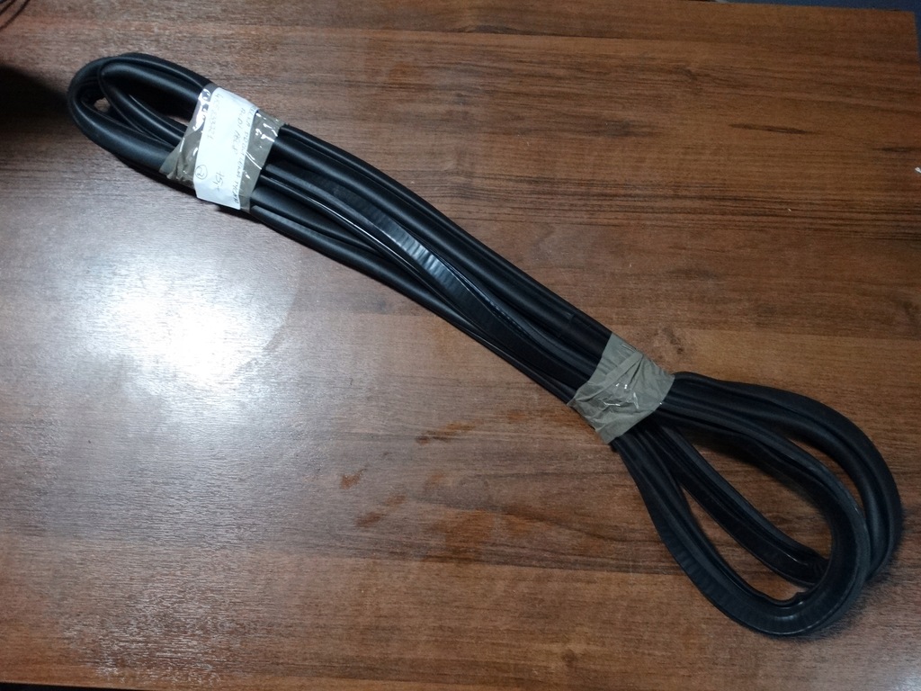 фото №1, Idealna прокладка дверь задняя audi a6 c8 sedan 1