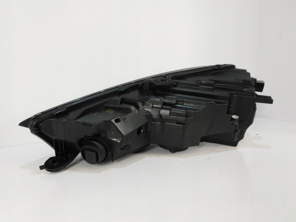 фото №14, Audi a4 8w b9 lift лампа правая full led matrix 8w0941036h 8w0941036e