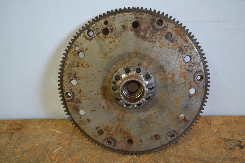 фото №1, Колесо маховик audi tdi 06e105323t