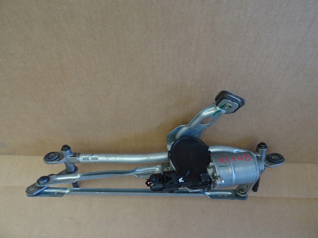 фото №1, Bmw x1 f48 механизм дворник