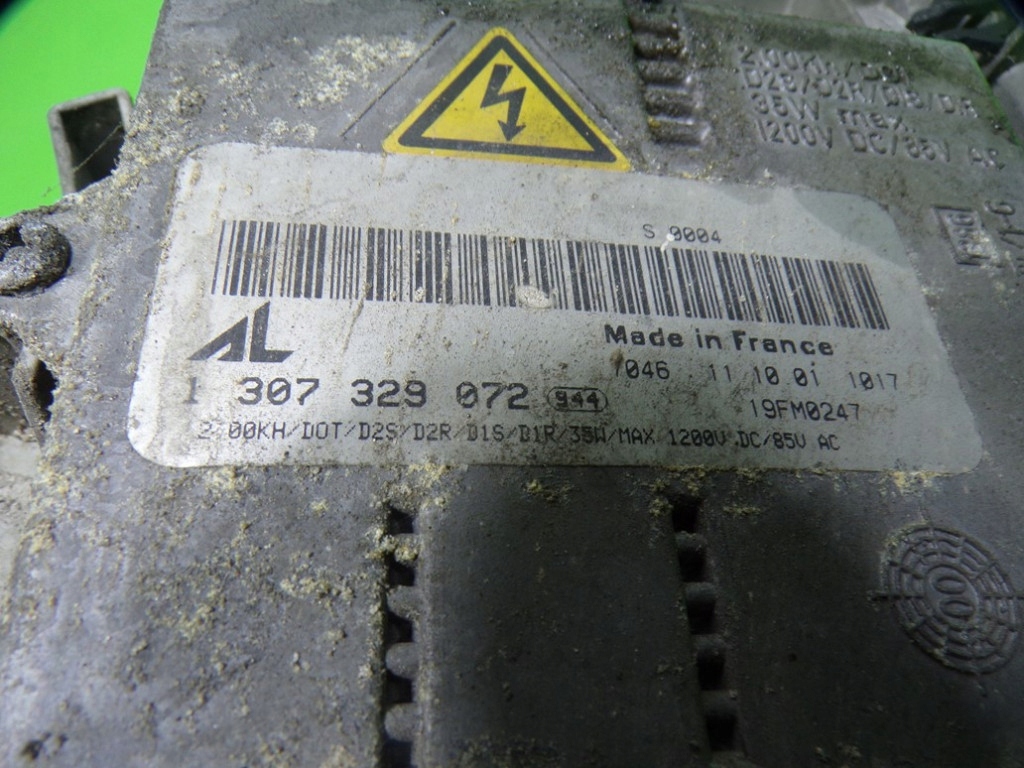 фото №7, Mercedes w203 фара левый передний лампа перед 1307329072