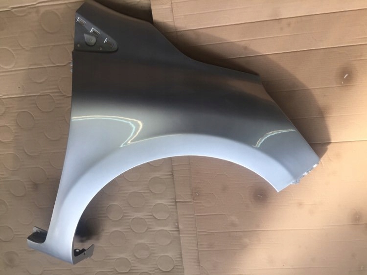 Крыло  renault clio 4 iv 2012-19r цвет ted 69 Цена
