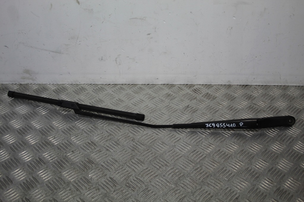 фото №1, Важіль двірники праве vw passat cc 3c8