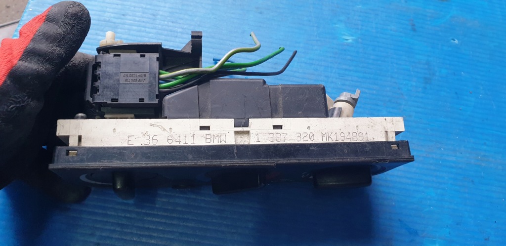 фото №6, Bmw e36 панель управление обдув вентиляция 1387320