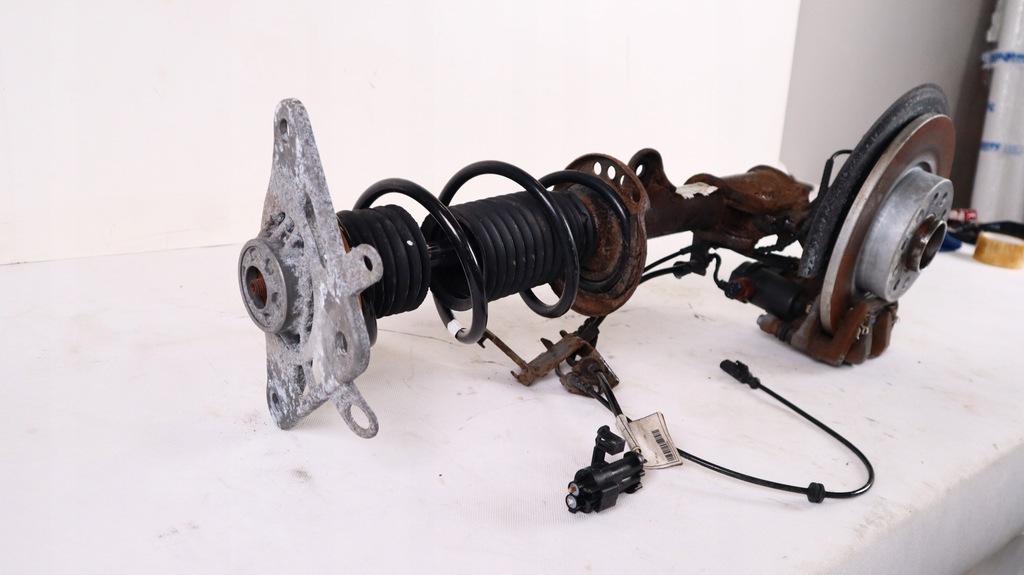 фото №3, Jeep renegade 1.6 e-torq амортизационная стойка левый задняя '00520361950