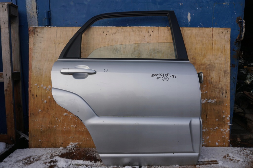 фото №1, Kia sportage ii je двері праве задні скло 9s nr.52 сріблястий молдинг