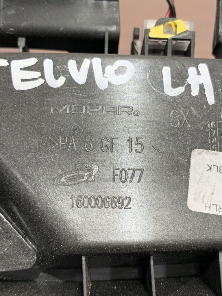 2019 alfa romeo stelvio накладка ручка задний 01561156360 Киев