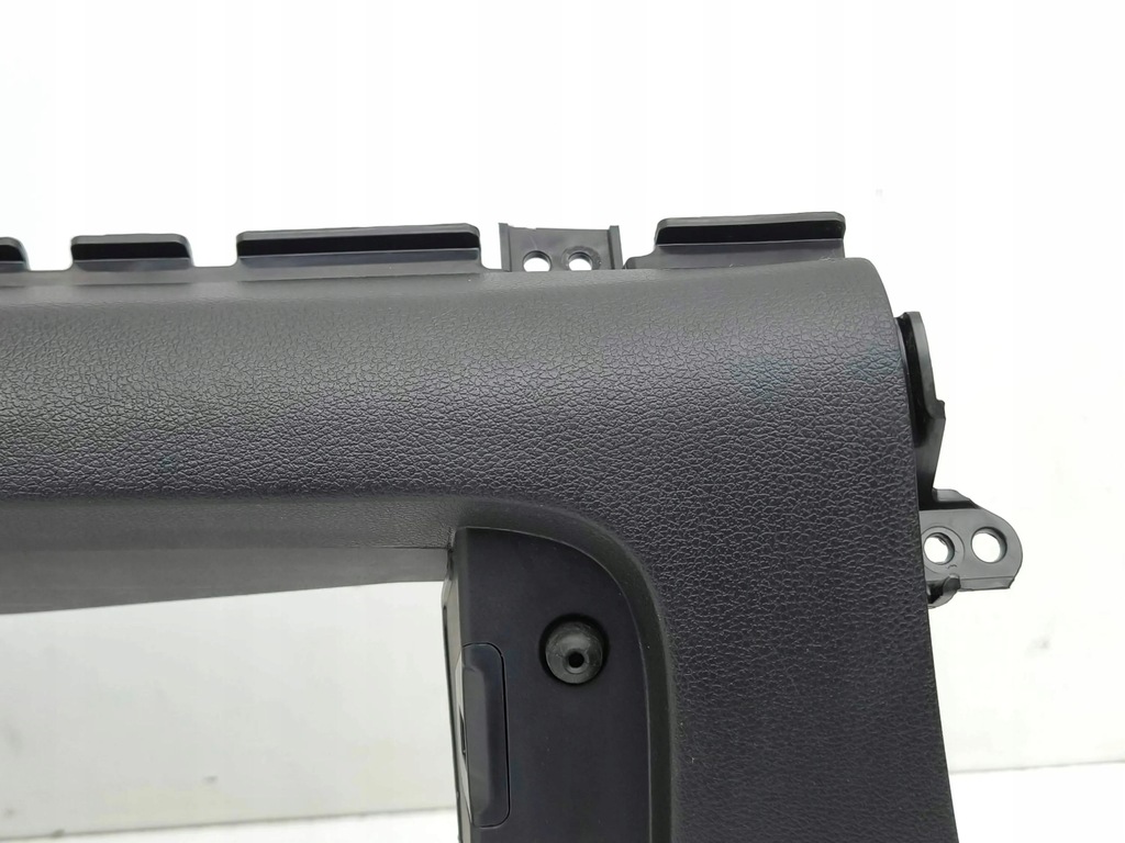 фото №9, Hyundai kona i 2019 element панели приборной панели / dół