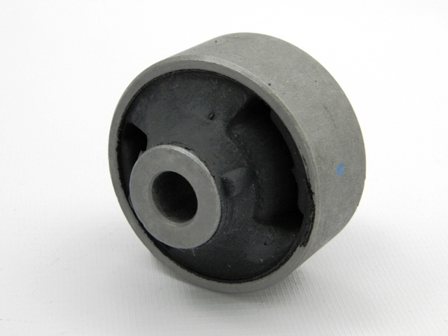 фото №13, Втулка рычага передний нижний serena c25 05-