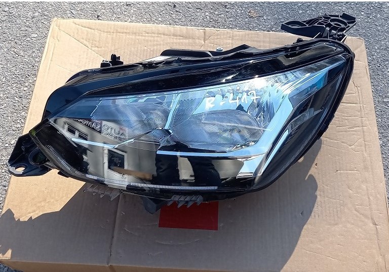 фото №1, Emu фара лампа peugeot 208 ii 2 19- левый