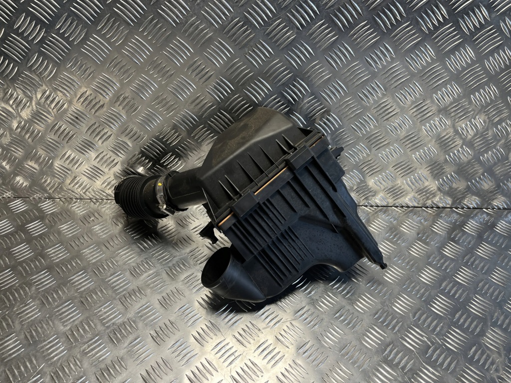 фото №2, Корпус фільтра повітря dacia sandero iii 21-