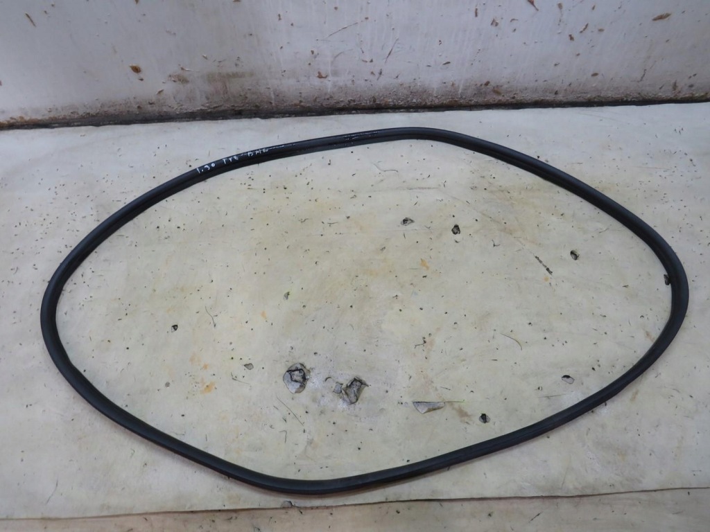 фото №1, Прокладка багажника hyundai i30 iii hb