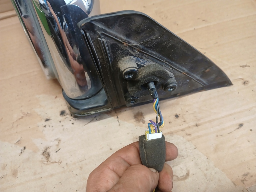 фото №13, Mitsubishi pajero sport 3.0 v6 зеркало левая , хром