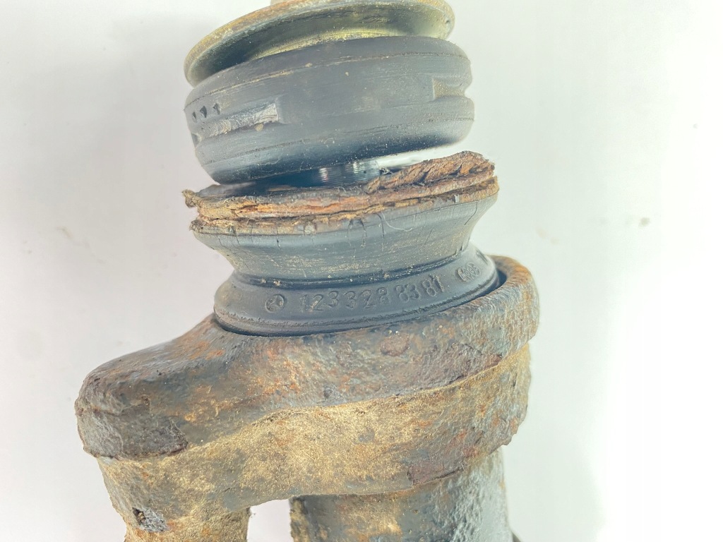 Амортизатор привід задній гідравлічний рівень mercedes w124 kombi s124 sachs Київ