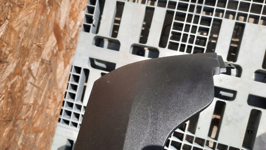 фото №9, Накладка бампера перед 31449340 volvo xc40 17-