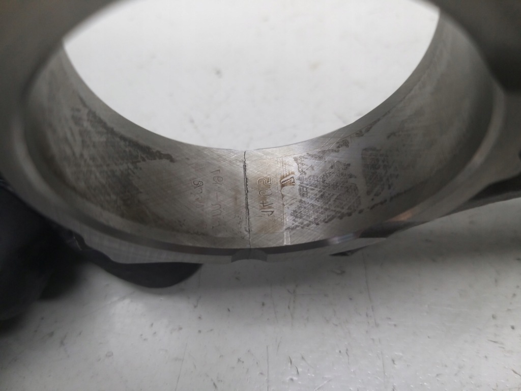 Шатун шату́н 1.3 turbo hybrid compass renegade tipo 500x 46336799 Київ