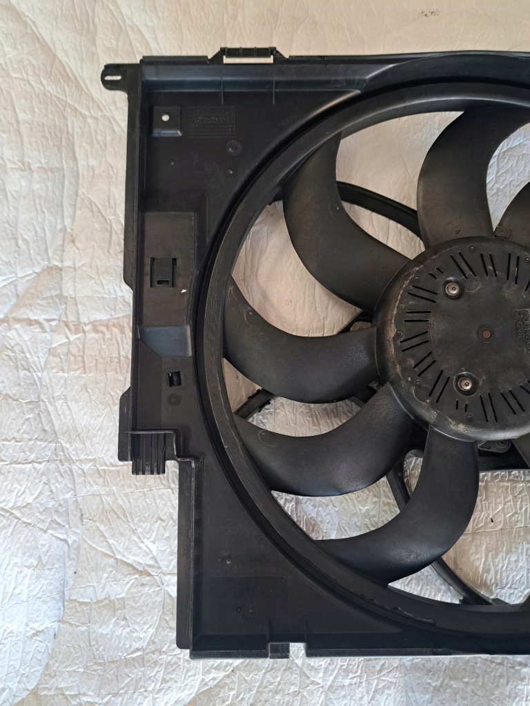 Bmw f20 f30 вентилятор радиатора 8616315 d1543 Киев