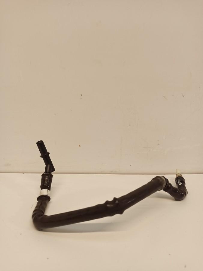 Купить Volvo v60 шланг бака топлива 31336127