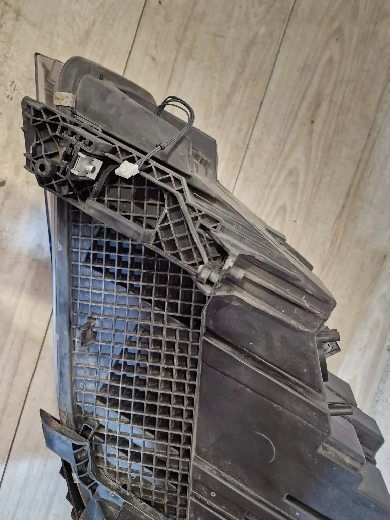 Bmw x5 f15 x6 f16 f85 f86 x5m x6m full led адаптивный фара правый  европа в Украине