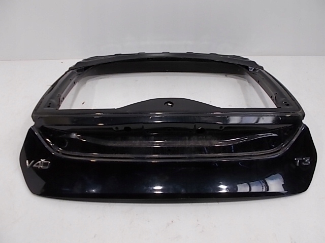 фото №7, Volvo v40 ii 12-19 крышка багажника задняя !