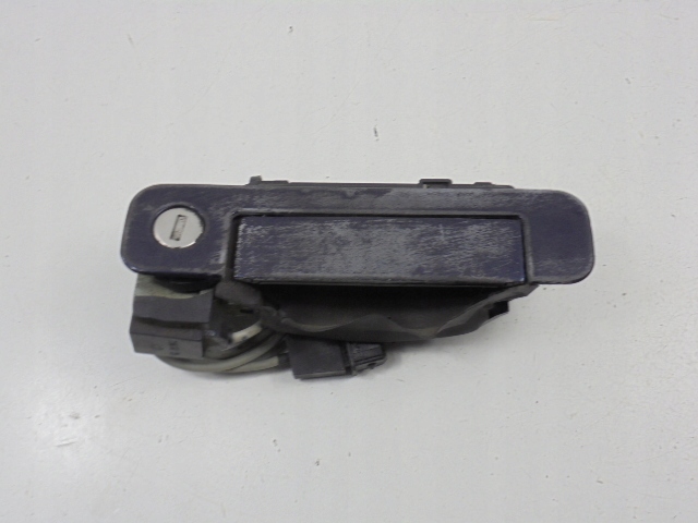 фото №1, Audi a3 8l ручка зовнішня двері права перед 96-00 3d 4a0837206def