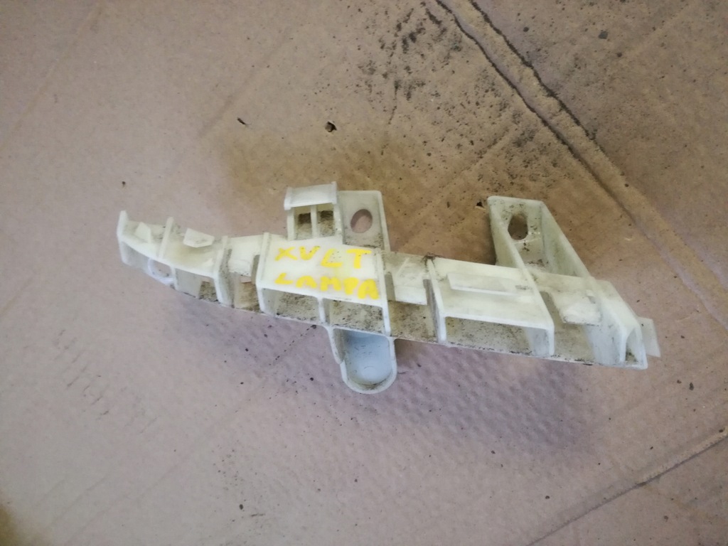 фото №1, Subaru xv 2011 - 2017 rok кронштейн направляющая pod фара левый задняя