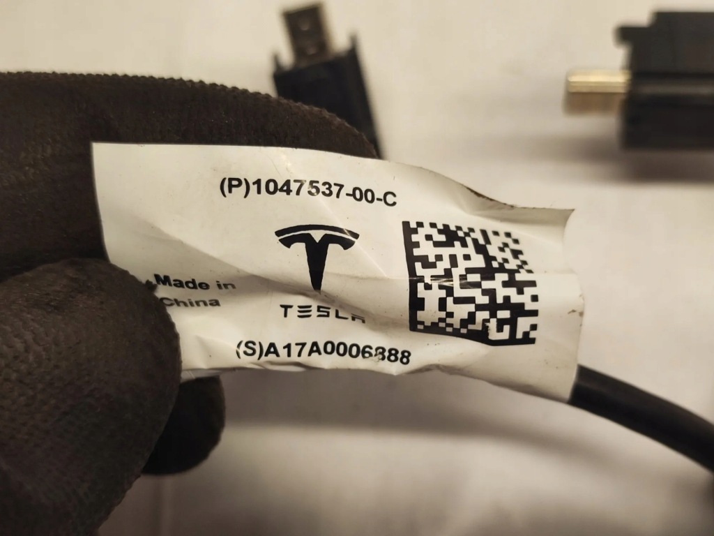 Рамка середня панель приладів tesla model x 106450100a electric 385kw 2017 Доставка