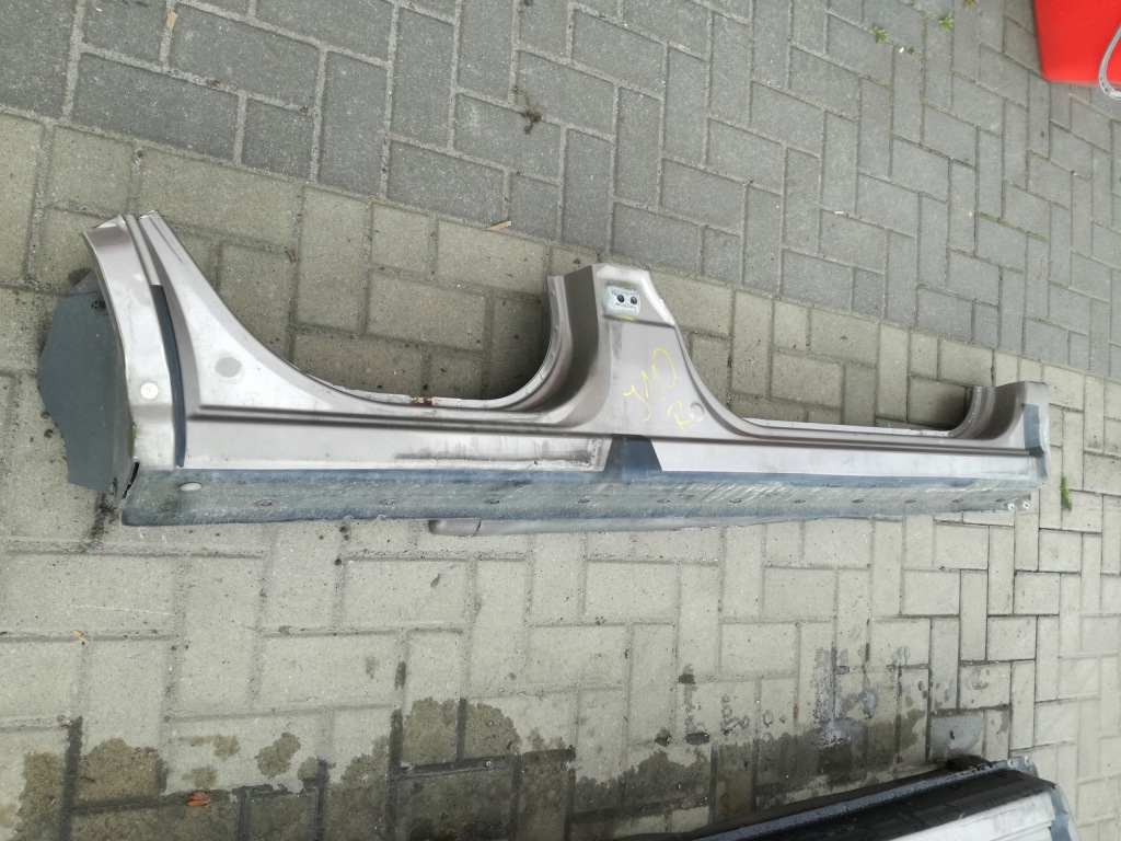 Купить Qashqai j10 2006 - 2013 год порог правый