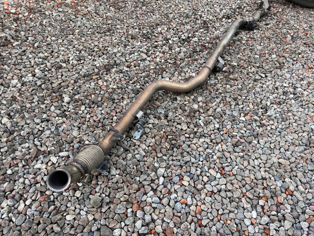 Mercedes-benz w238 кабріолет  європа вихлоп гасник 2.0d Недорого