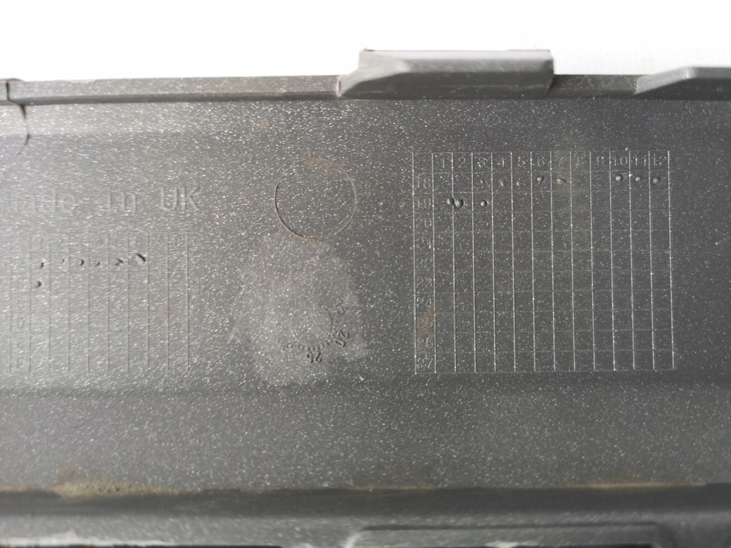 фото №10, Range rover evoque- накладка, молдинг бампера задня