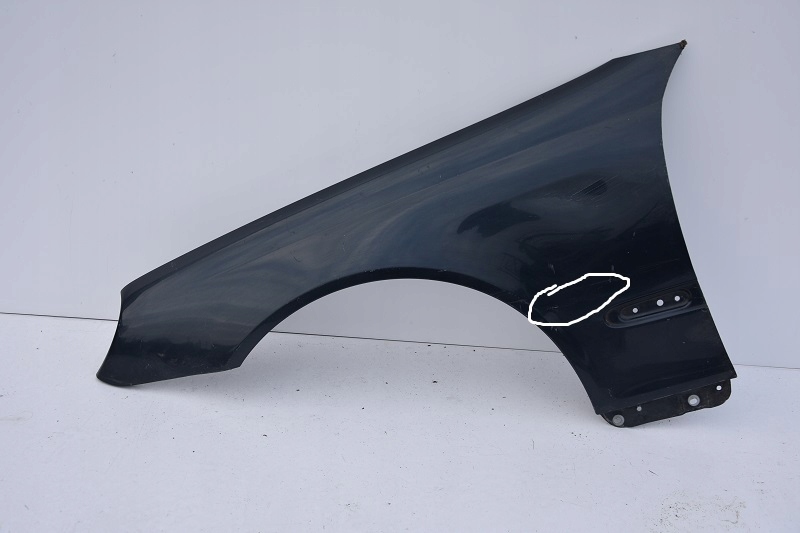 Купити Mercedes clk 209 крило