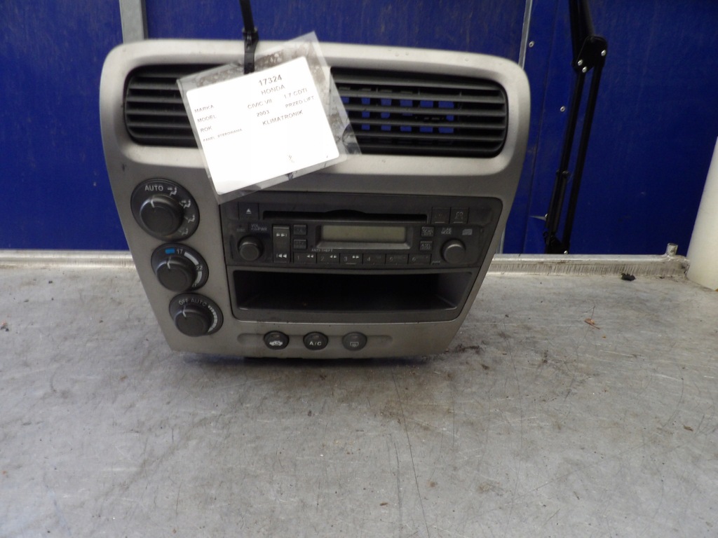 фото №1, Honda civic vii панель керування