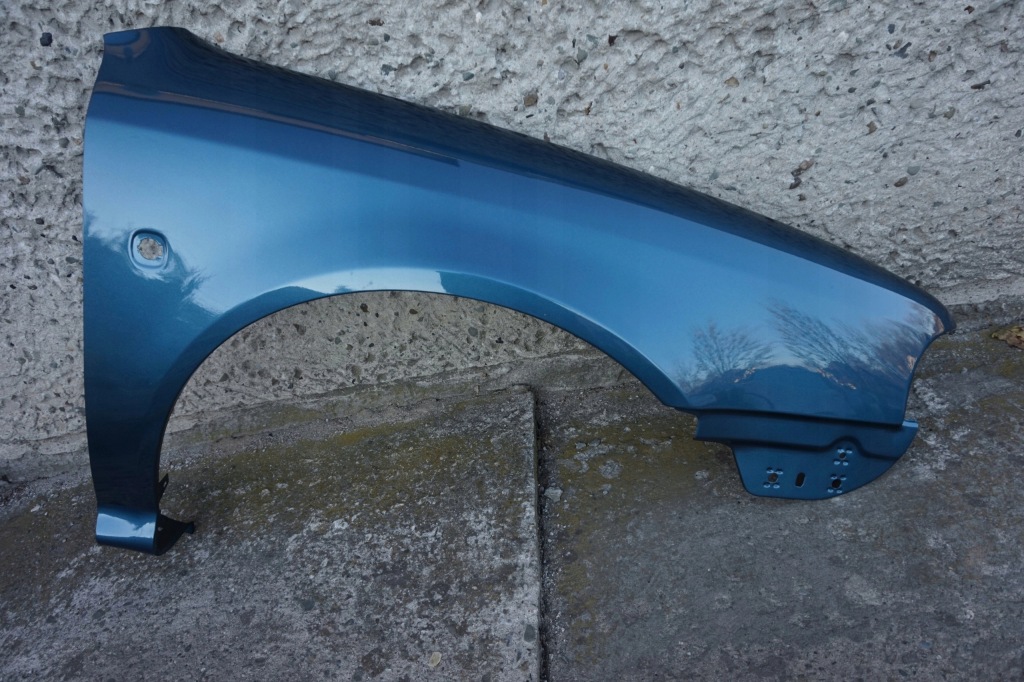 фото №1, Крыло правый skoda octavia i 1 9432