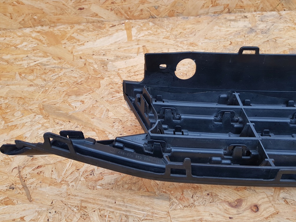 фото №14, Volkswagen touran 5ta 15- решітка радіатора решітка решітка радіатора бампера перед 5ta853653b