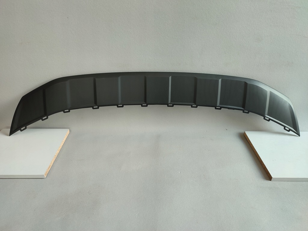 фото №1, Vw t-roc 2ga спойлер перед накладка 2ga807531