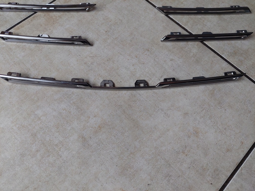 фото №4, Решётка радиатора - хром решетка - renault megane iv - 2016